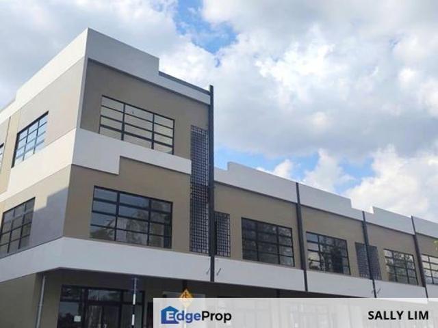 Shop for rent in Pulai, Bukit Ledang
