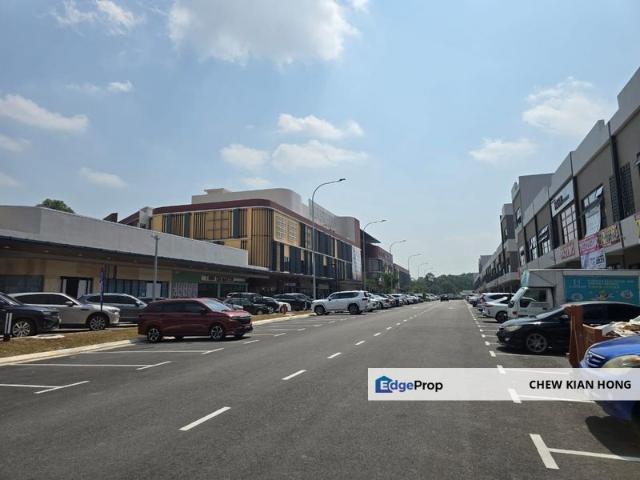 Shop for rent in Pulai, Bukit Ledang