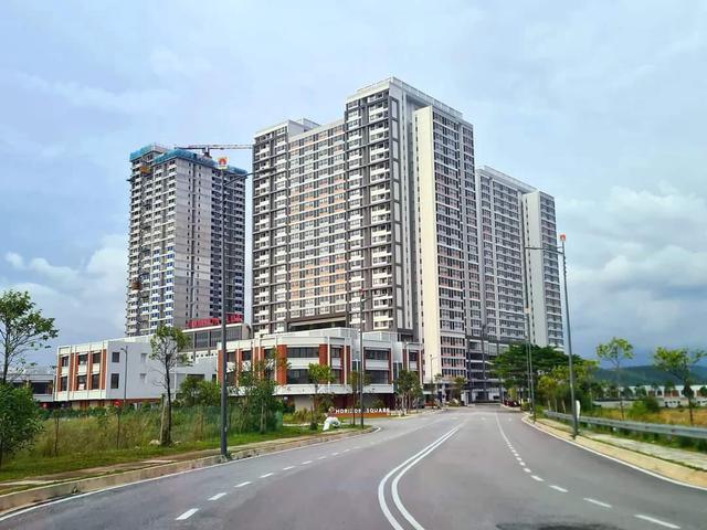 Serviced Residence for sale in Tanjong Sepat, Selangor