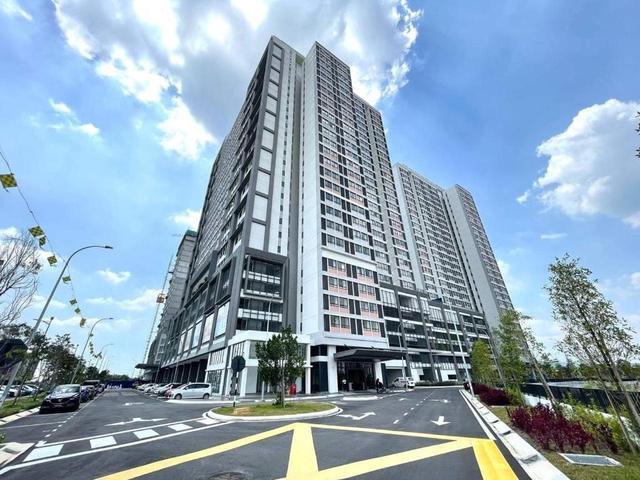 Serviced Residence for sale in Tanjong Sepat, Selangor