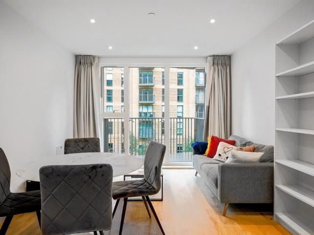 Apartment for rent in Slough