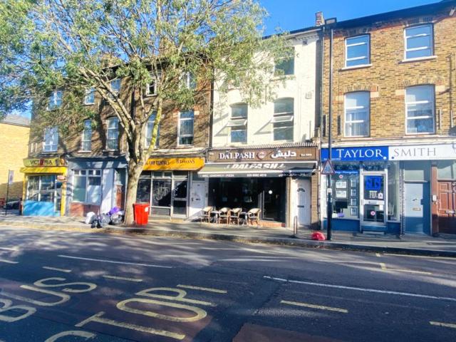 Apartment for rent in London Borough of Ealing, Greater London