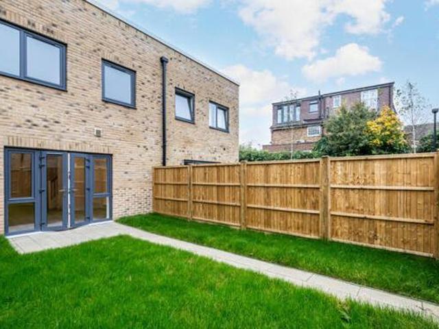 House for rent in Lyons, Greater London