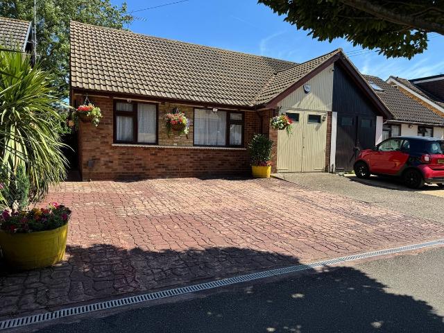 House for rent in Debden Green, Epping