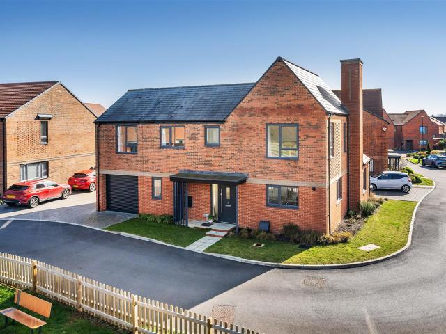 House for rent in Holloway Hill, Fole