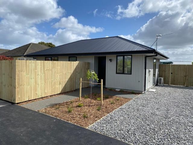 House for rent in Chaslands, Canterbury