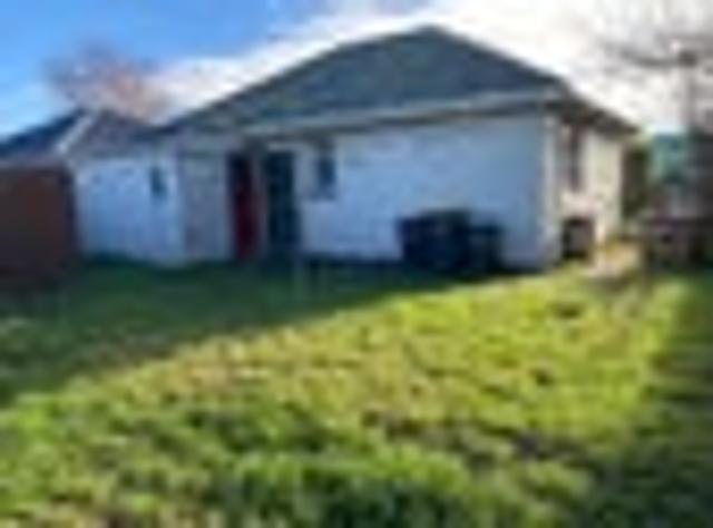 House for rent in Chaslands, Canterbury
