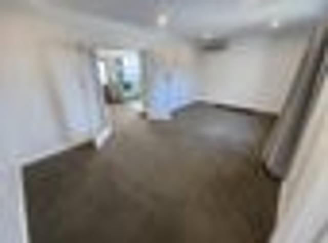 House for rent in Chaslands, Canterbury