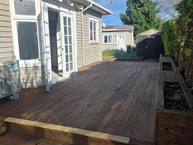 House for rent in Chaslands, Canterbury