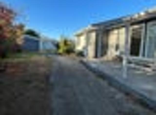 House for rent in Chaslands, Canterbury