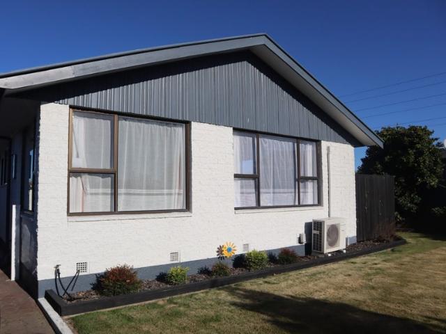 House for rent in Chaslands, Canterbury