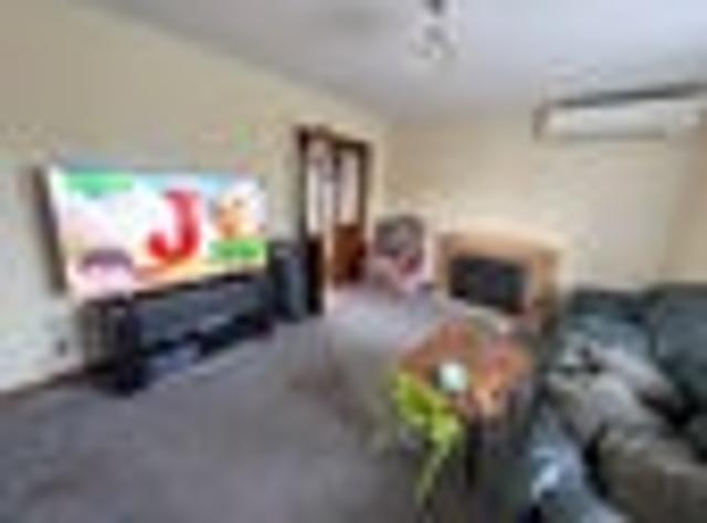 House for rent in Chaslands, Canterbury