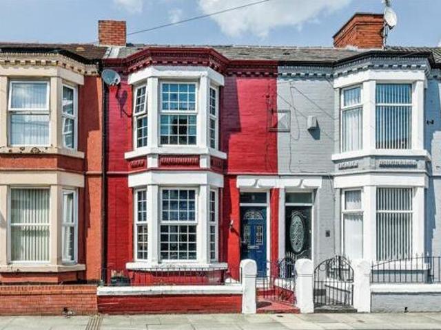 House for sale in Calderstones