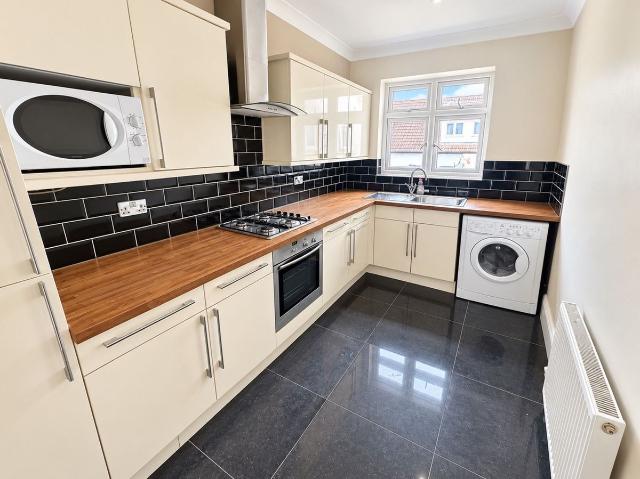Apartment for rent in Hornchurch, Greater London