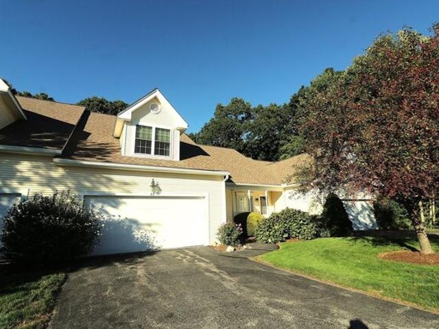 Condo for sale in Millbury, Worcester County
