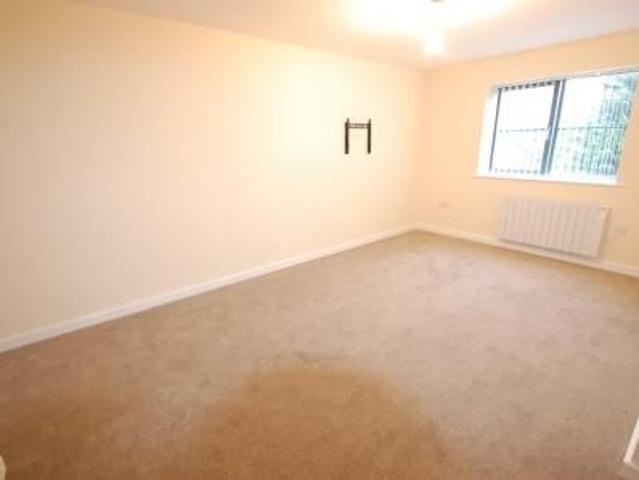 Apartment for rent in Horninglow and Eton, Beamhurst