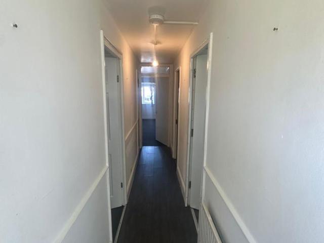 Apartment for rent in Barkingside, Isle Of Man