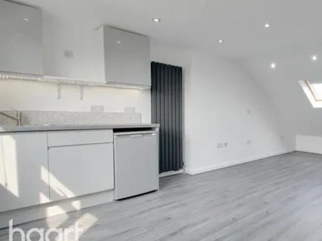Apartment for rent in Barkingside, Greater London