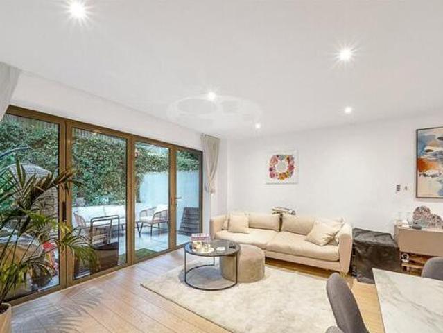 House for sale in City of London, Greater London