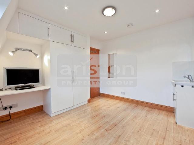 Apartment for rent in Archway, Greater London