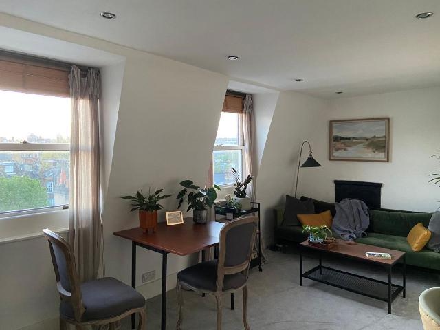 Apartment for rent in Kensington, Greater London