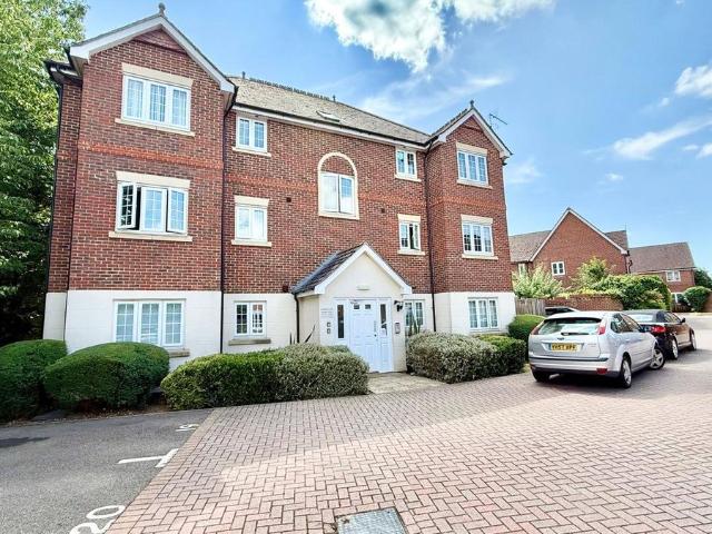 Apartment for rent in Sulham, West Berkshire