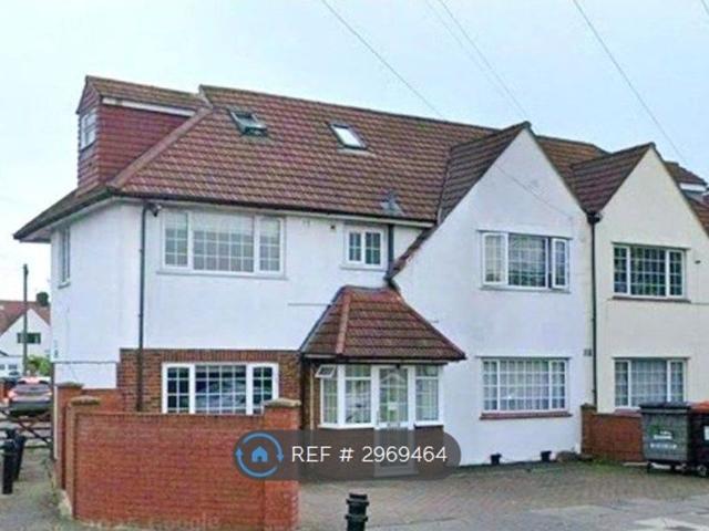 House for rent in London Borough of Ealing, Perivale