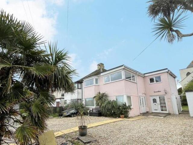 House for sale in Three Beaches, Livermead
