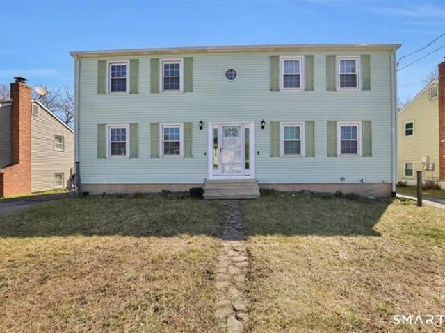 House for sale in Waterbury, Connecticut