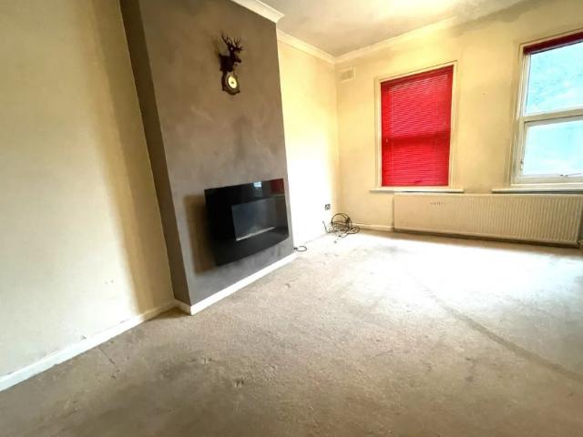 Apartment for rent in Woodside, North Watford