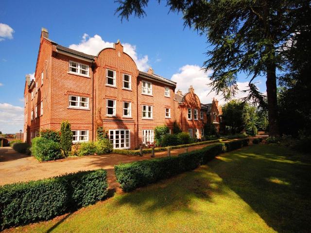 Apartment for rent in Westborough, Surrey
