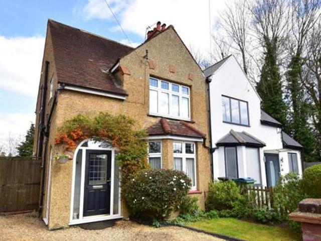 House for sale in Woodside, North Watford