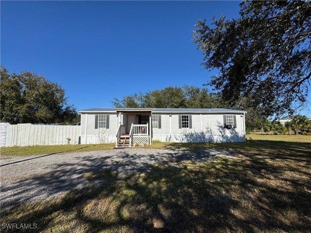 House for sale in Moore Haven, Florida