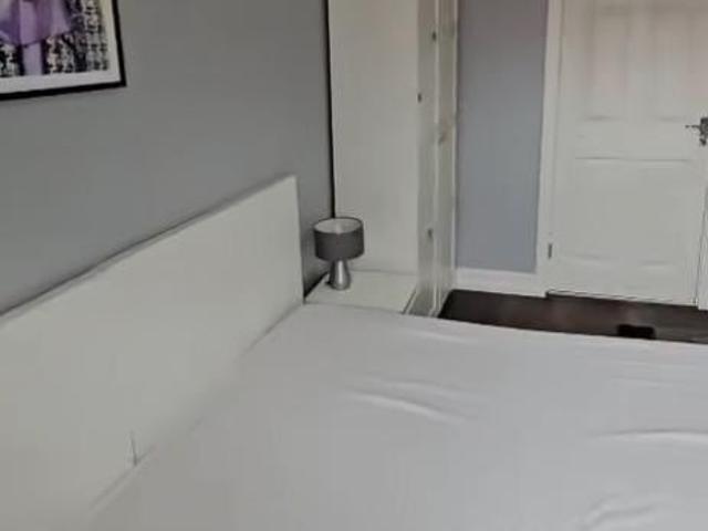 Room for rent in St James' End, Northampton