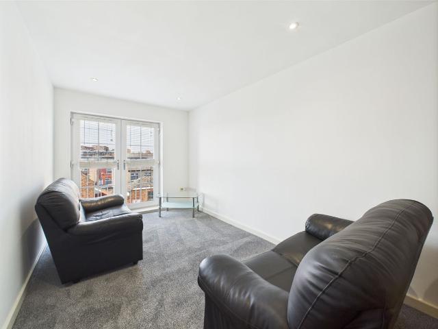 Apartment for rent in Calderstones