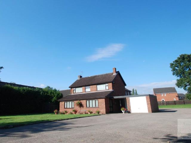 Room for rent in Crostwick, Norfolk