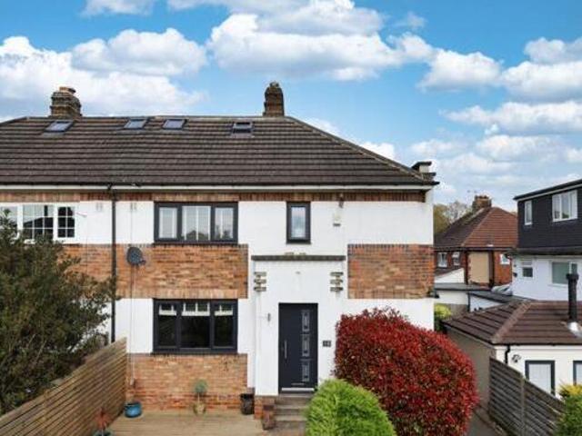 House for sale in Henshaw, Yeadon