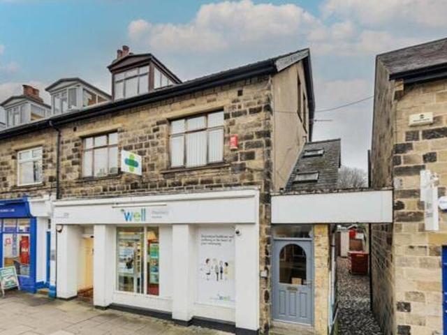 House for sale in Farsley, West Yorkshire