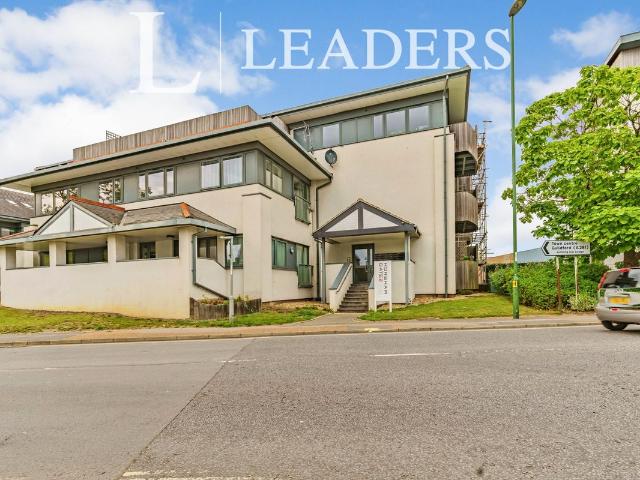 Apartment for rent in Roffey, Horsham