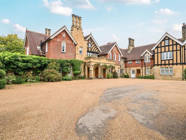 Apartment for rent in Horsham, West Sussex