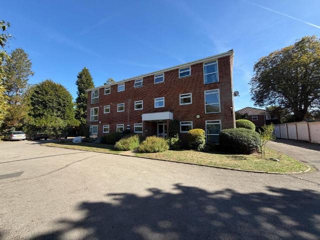 Apartment for rent in Shalford, Guildford