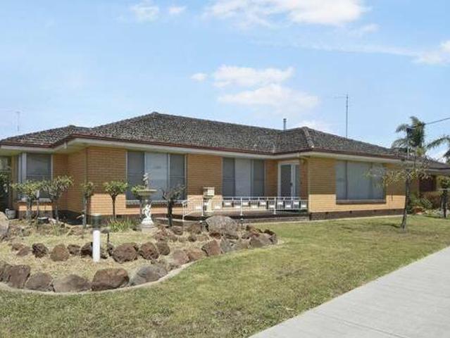 House for sale in Horsham, Victoria