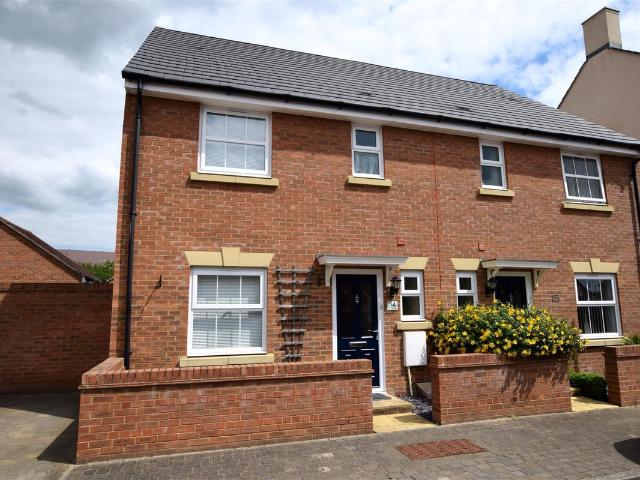 House for rent in Redhouse, Abbey Mead
