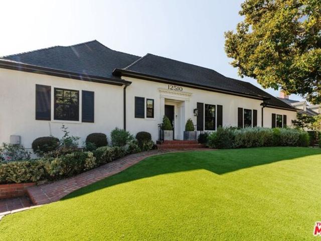 House for sale in Studio City Neighborhood Council District, Canoga Park