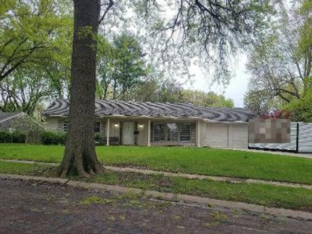 House for sale in Overland Park