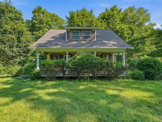 House for sale in Cortlandt Manor, New York