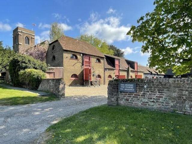 House for rent in Lyons, Greater London