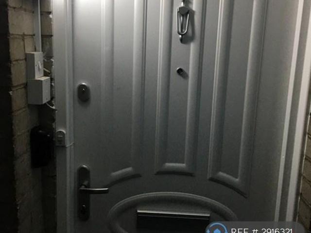 House for rent in Yiewsley, Greater London