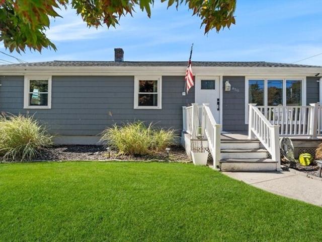 House for sale in Swansea, Massachusetts