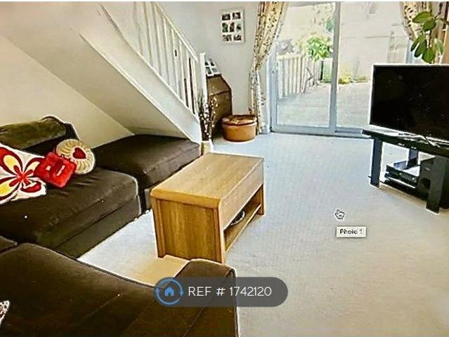 House for rent in Pengam Green, Falcon Lodge